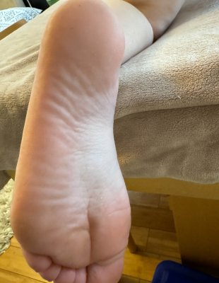 Aria Banks      